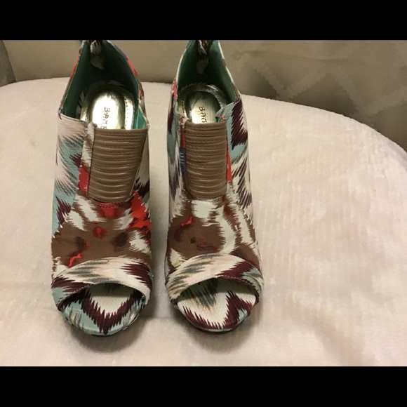 #8 Bamboo 170917 Multi Wedge Peep Toe Shoes - Picture 9 of 11